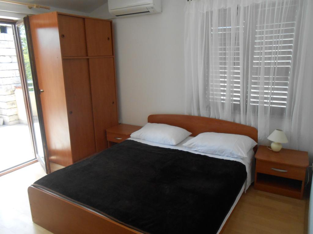 Pansion Marta Hotel Bibinje Ngoại thất bức ảnh